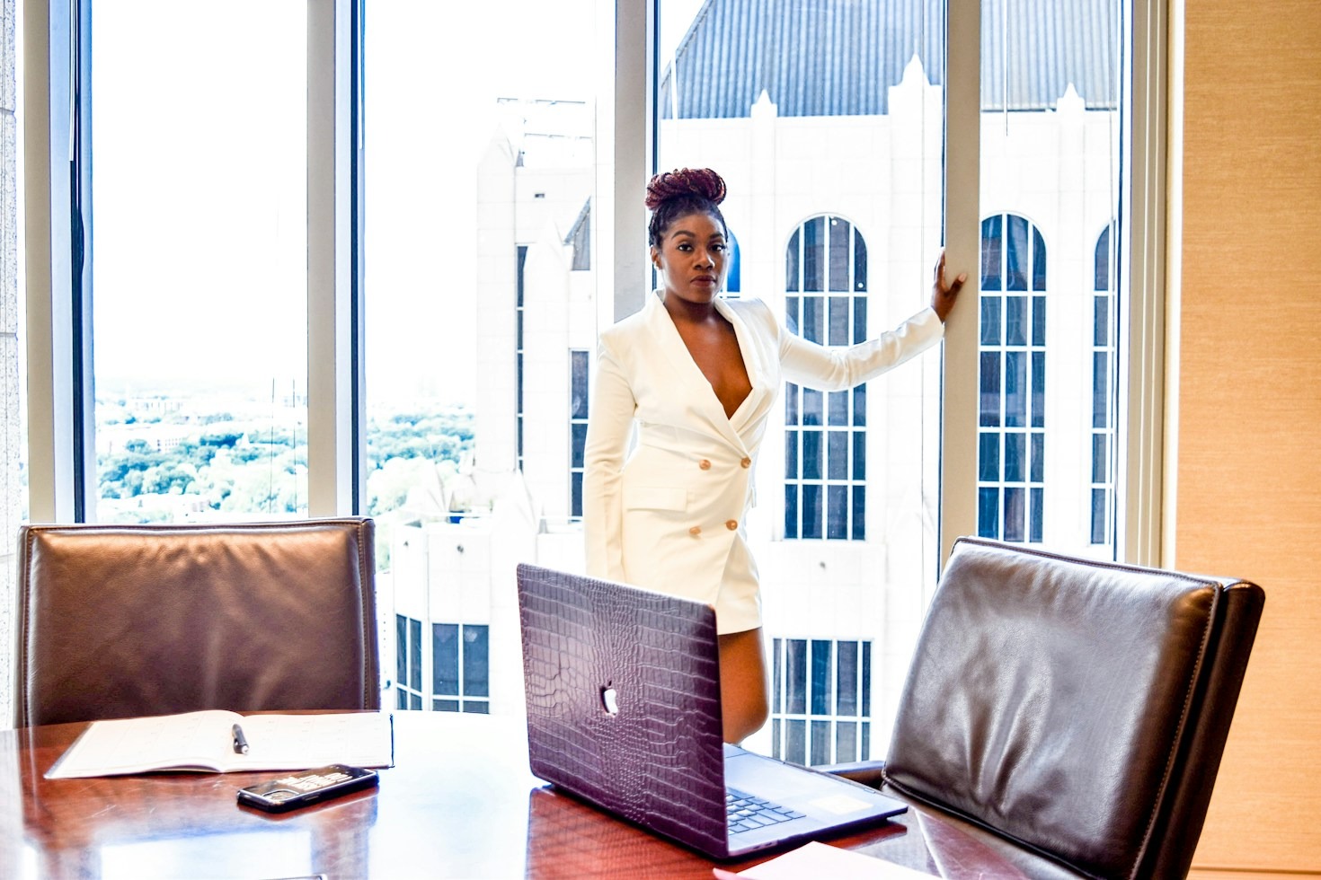 From Big Law to London: Securing Your UK Work Visa
